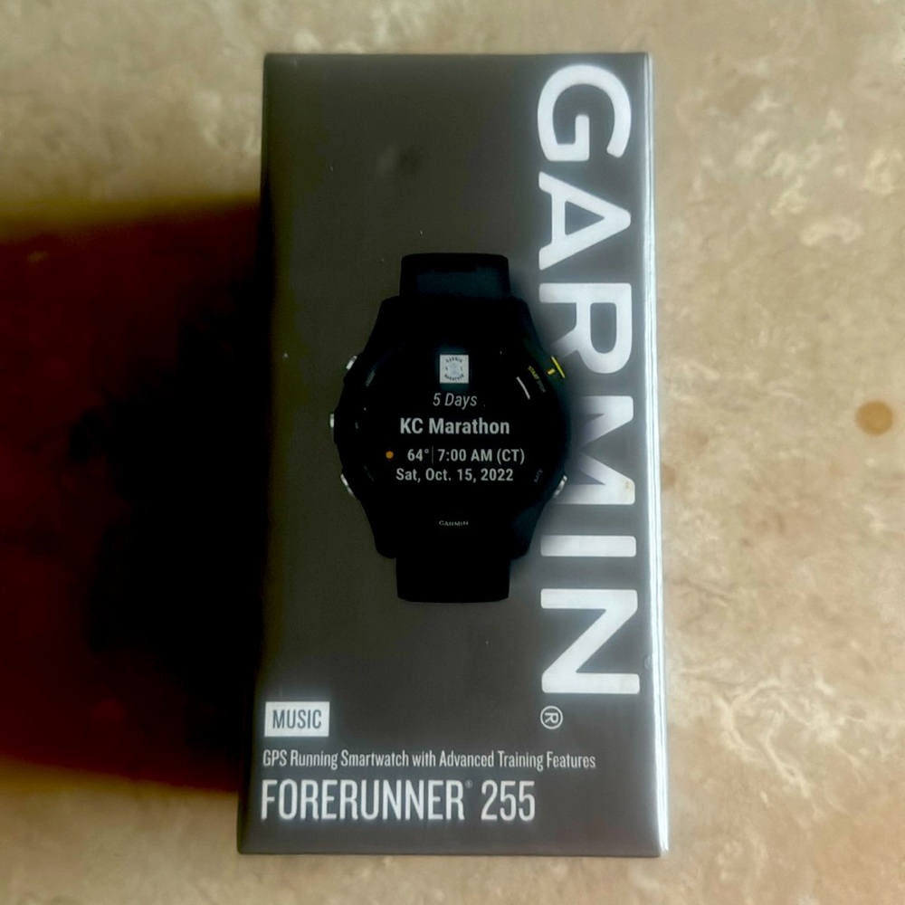 Brand new Garmin Forerunner